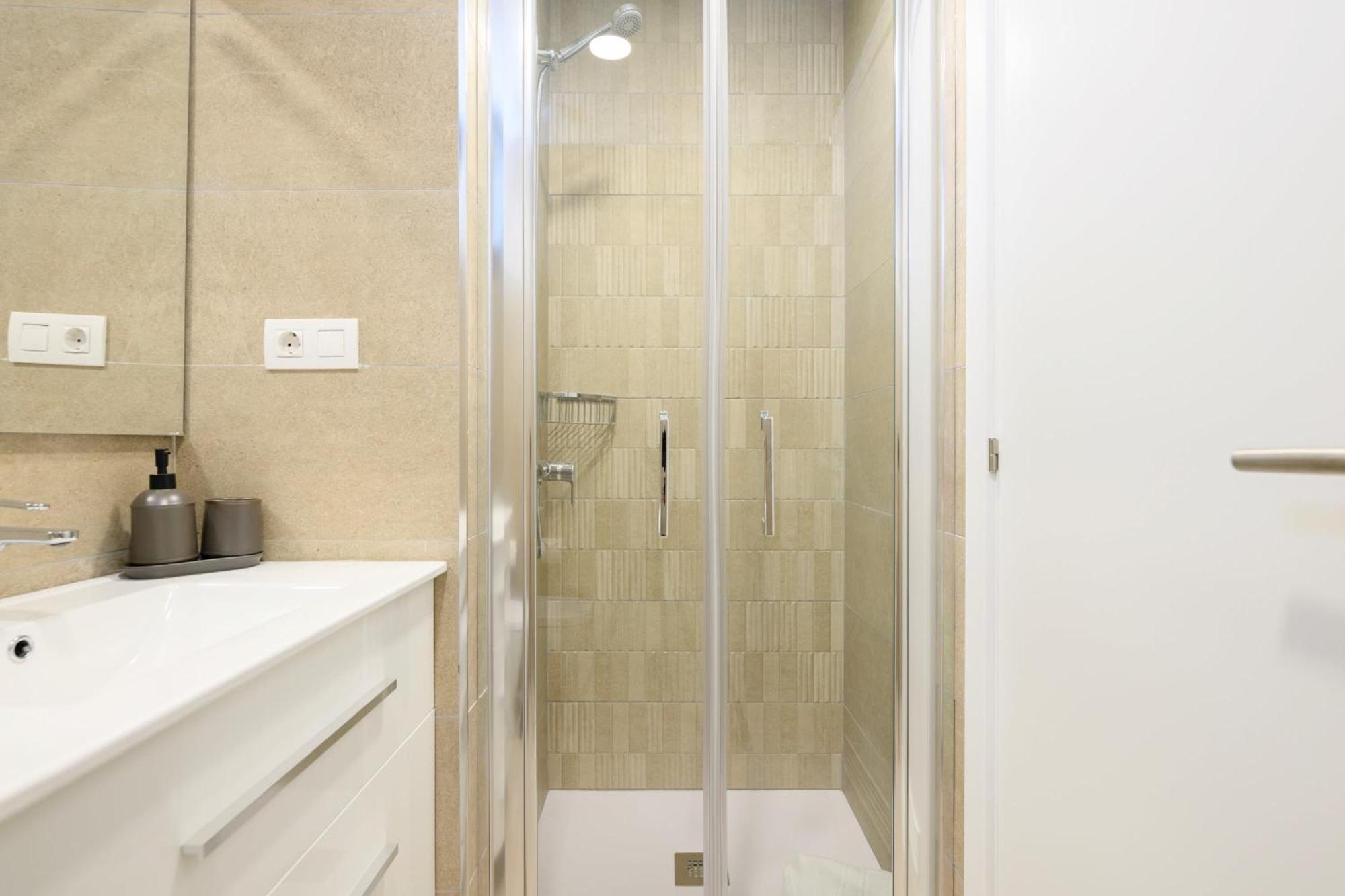 Brand New 2Br With Auto Check-In Apartment Las Palmas de Gran Canaria Exterior photo
